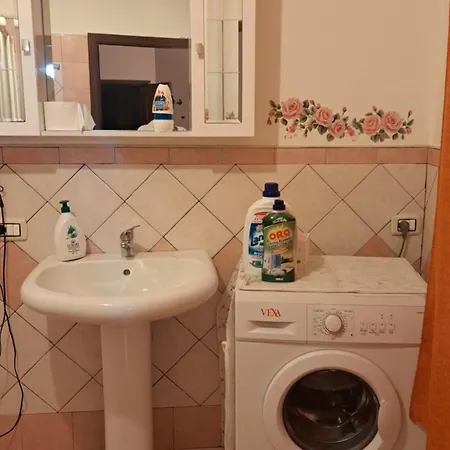 Bed & Breakfast Casa Sea Etna Di Enza 3*