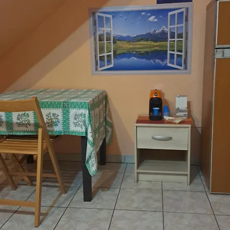 Casa Sea Etna Di Enza 3*