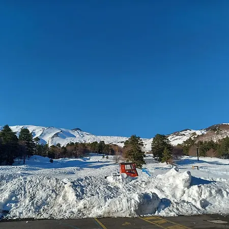 Casa Sea Etna Di Enza 3*